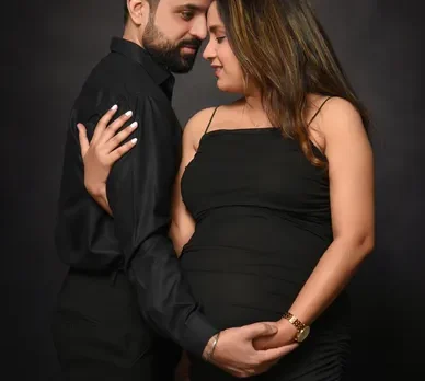 pregnancy and maternity photoshoot