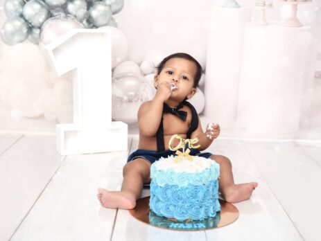baby girl-themed-based cake smashes photography i